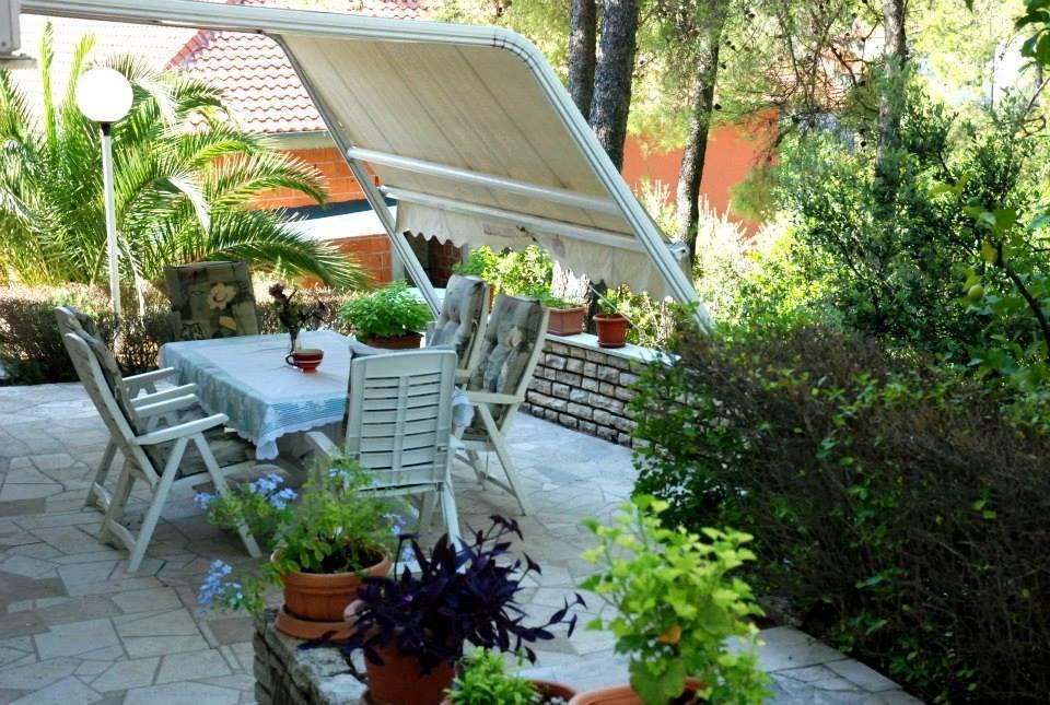 Guest House Alek Vrboska Room photo